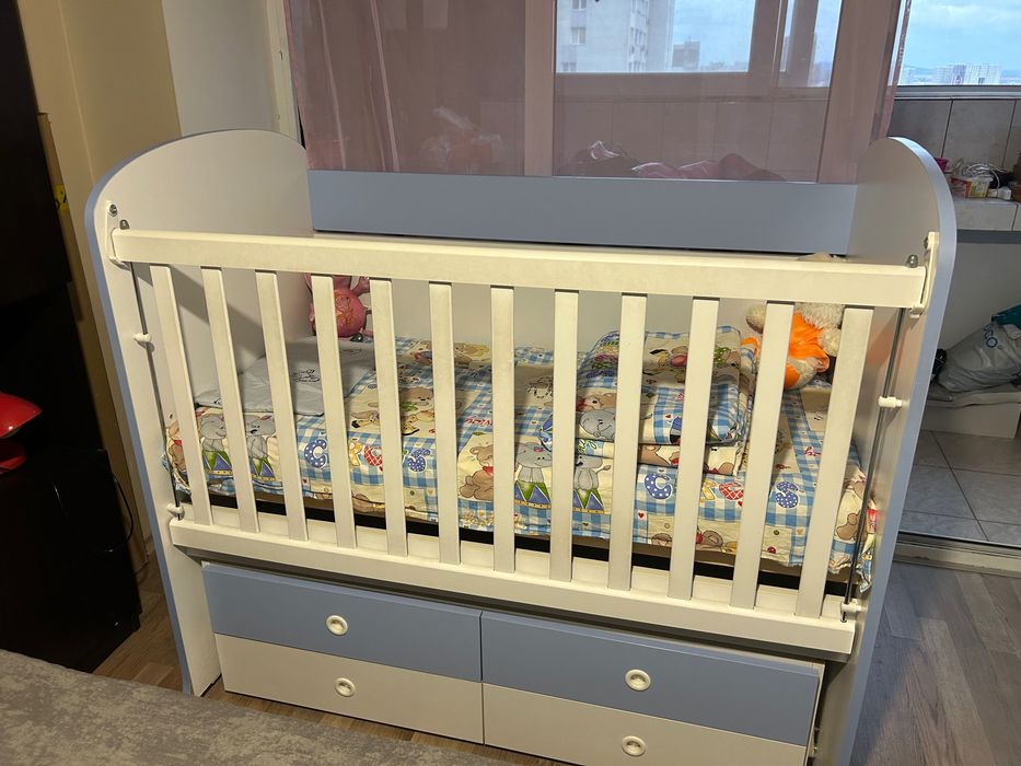 Кошара и скрин синьо/бяло 60/120 + подаръци в коментар