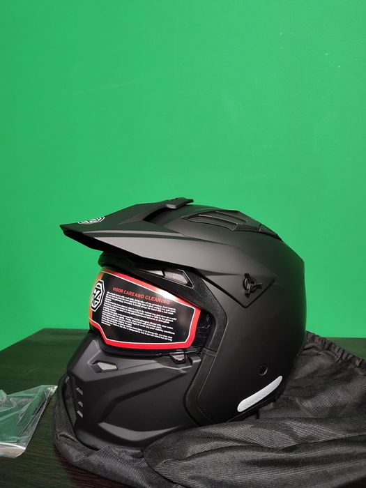 Каска за мотор/тротинетка