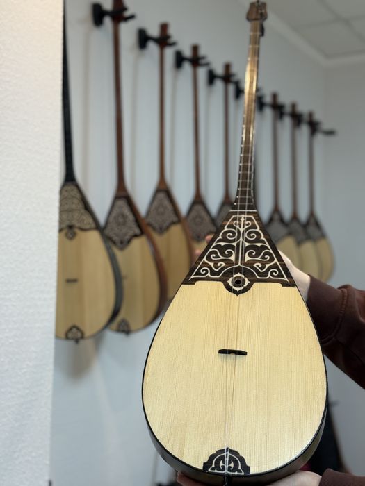 Премиум сападағы кәсіби домбыралар Актобе