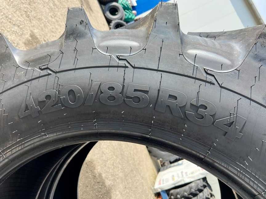 Anvelope radiale 420/85R34 noi pentru tractor spate marca OZKA