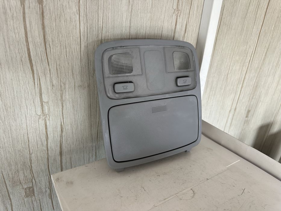 Плафон за Кия Спортидж 2004-2010!