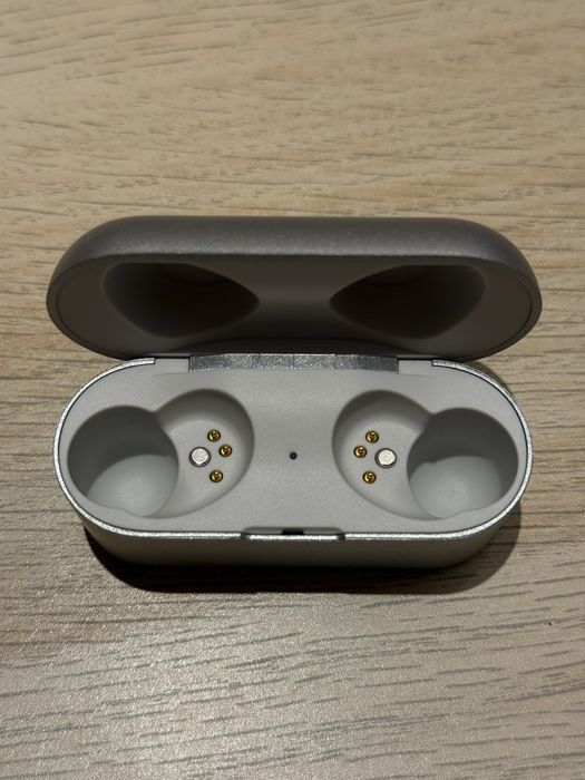 Casti in ear Technics AZ40M2