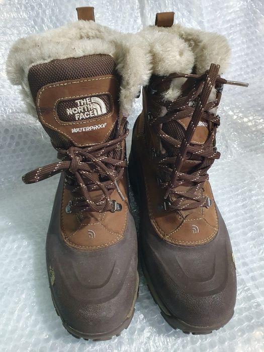 Ghete pentru munte The  North Face ,mărime 42