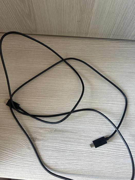 Ps 5 slim folosit de 3 luni