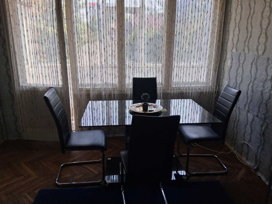 Дава се под наем Двустаен апартамент в Търговище, Център - 75 кв.м за 244.8 € - Снимка #9