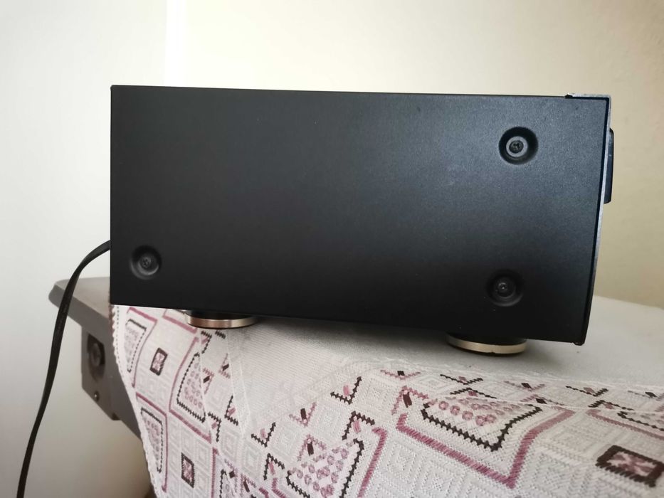 Продавам Kenwood KX-W8040