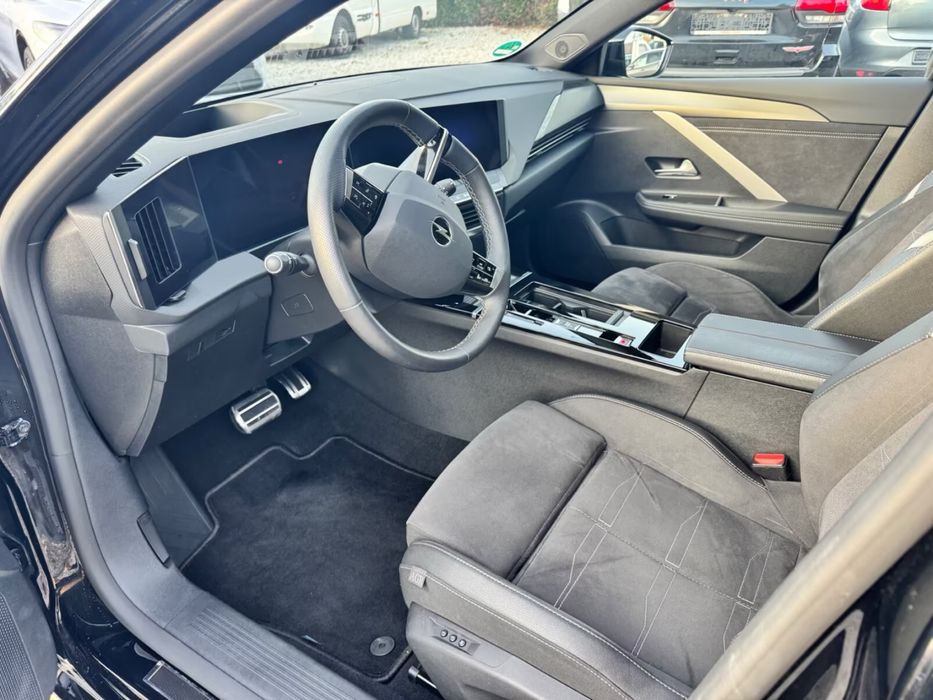 Dezmembrez Opel Astra L 2021-2025, Hatchback