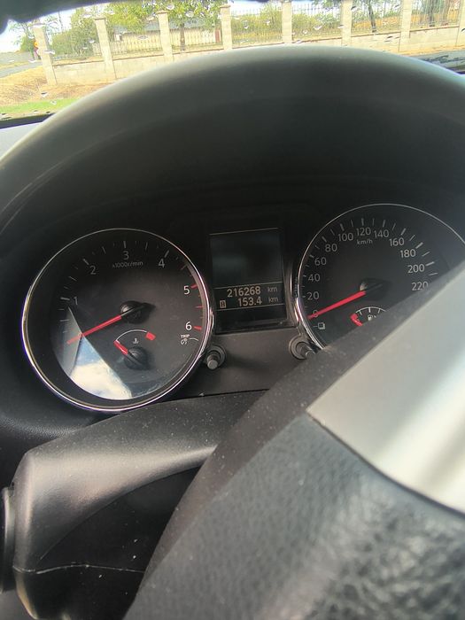 Nissan Qashqai .