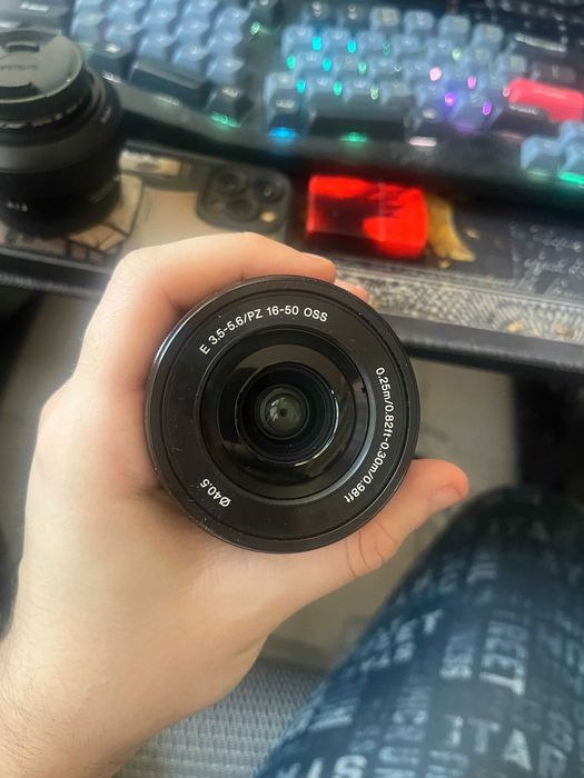 Obiectiv Sony 16-50mm f3.5-5.6 montura e (cel de pe kit-ul zv-e10)