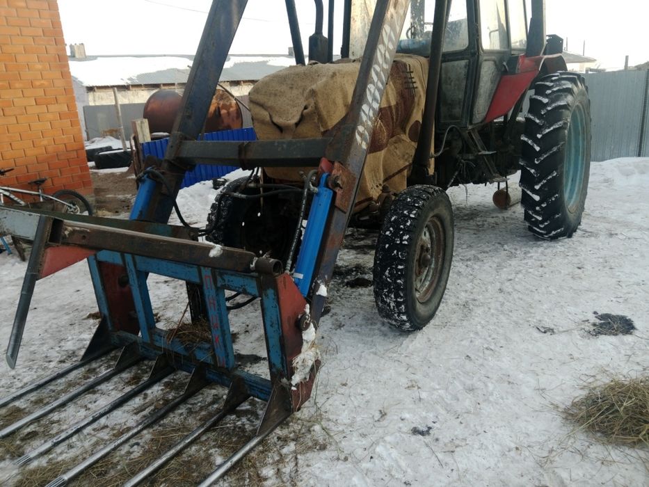 Трактор МТЗ 80 стогомет