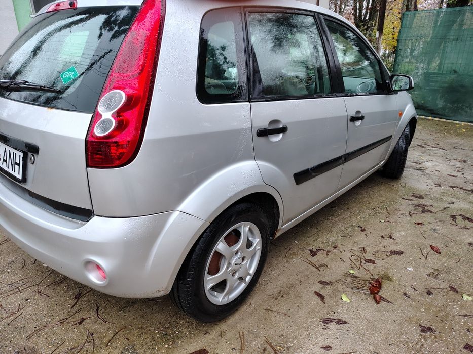 Ford fiesta ,2006 ,GPL
