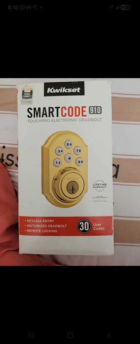 Чисто нова електронна брава за врата Kwikset SmartCode 910