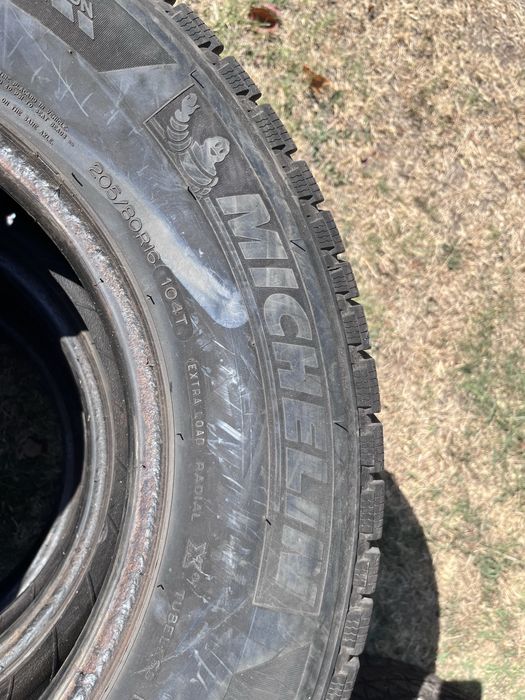 Продавам 4бр гуми 205/80R16 Michelin Latitude