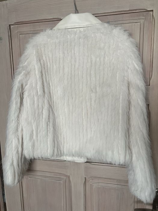 Пухено късо палто