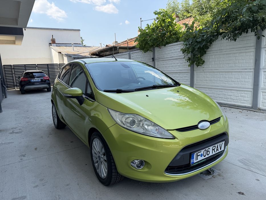 FORD Fiesta 2010 — imagine 2