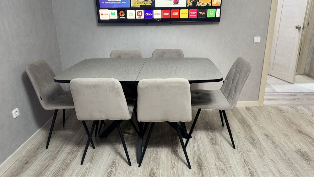 Продам стол и стулья