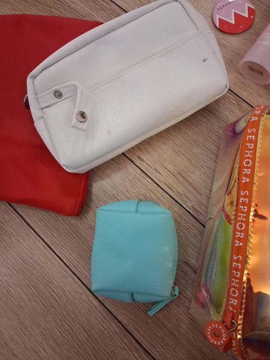 Комплект бяла козметика за 95лв всичко