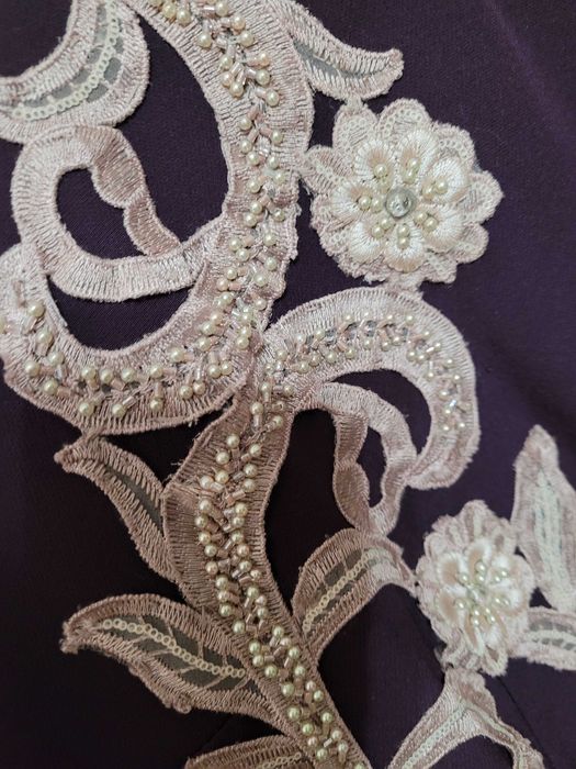 Rochie de ocazie deosebita, foarte eleganta,  marimea 50, mov pruna