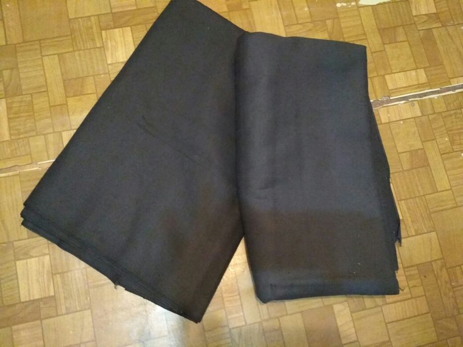 Продается ткань коричневого цвета три куска, вельветон