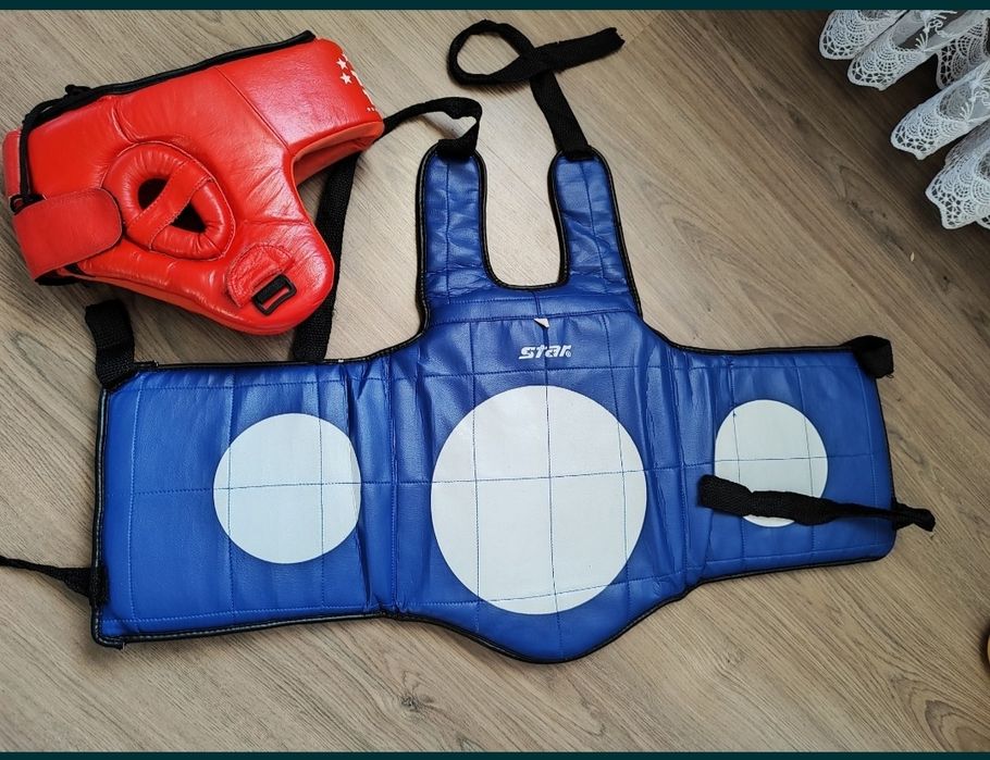 Продам шлем и защиту для единоборств