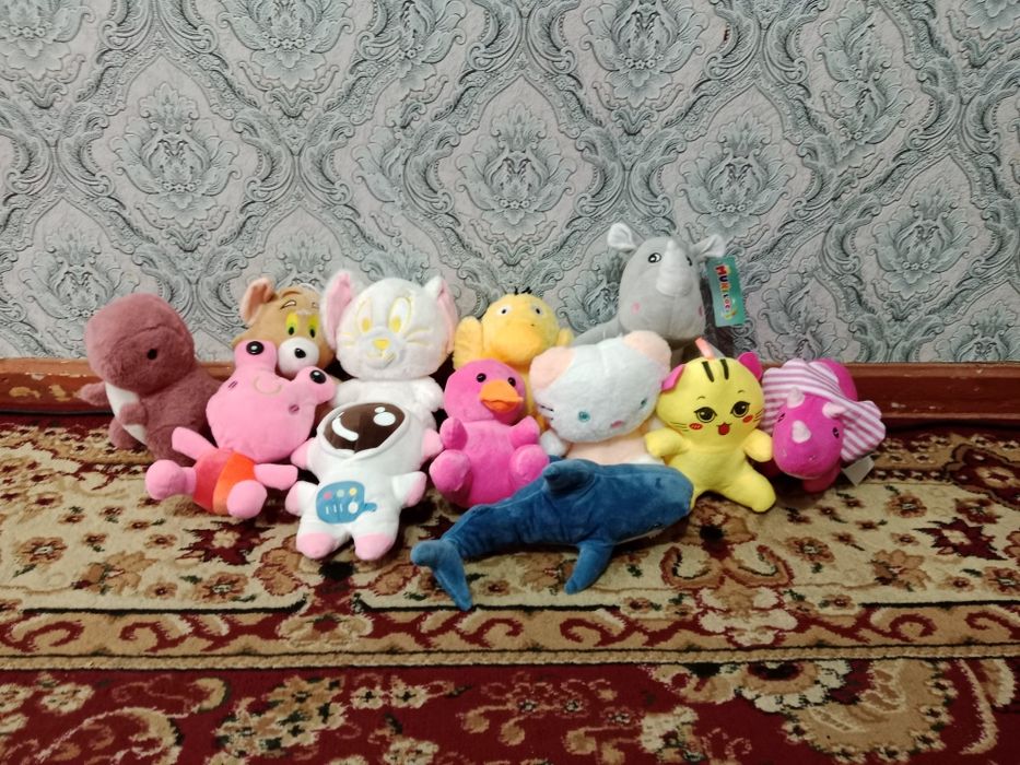 Мягкие игрушки новый один штук .25 000 som