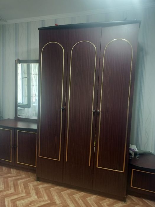 Продам поддержаный мебель