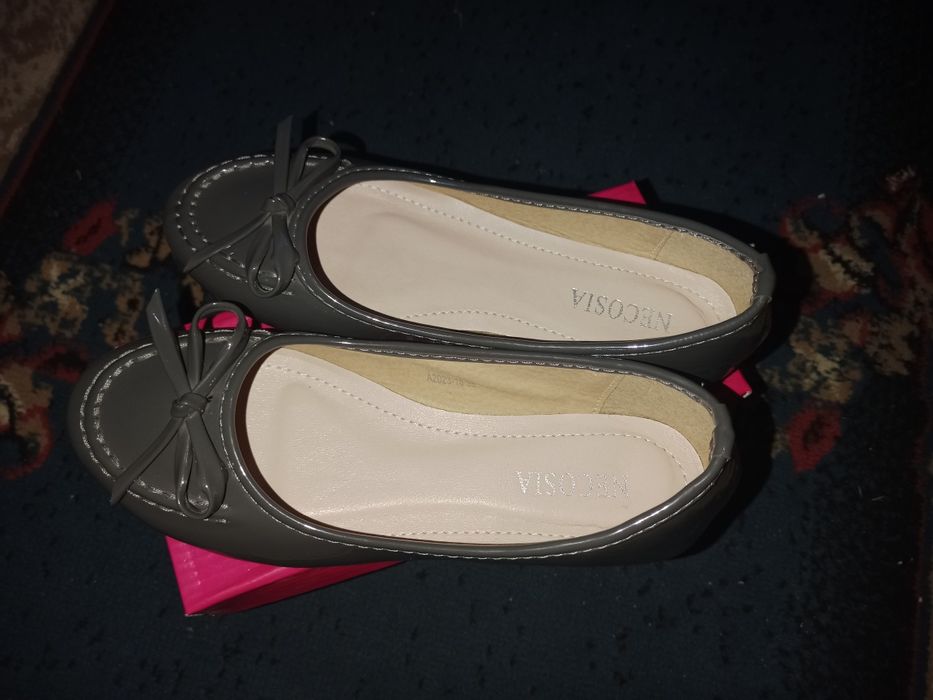 Продам обувь детский