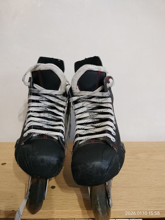 Patine cu rotile pentru hochei Bauer Vapor XR3  mărimea 37.5