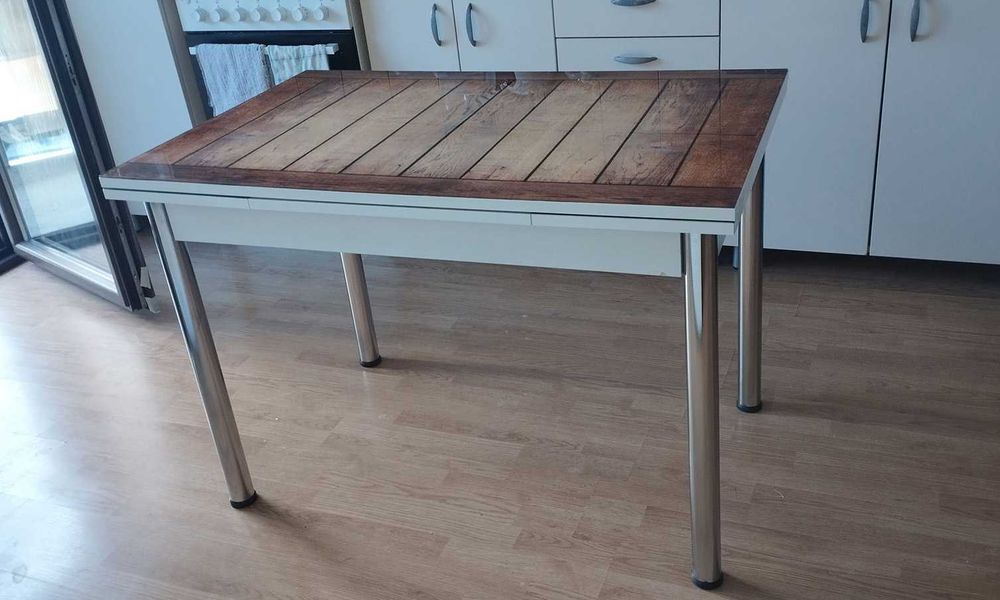 Masa extensibila cu blat sticla de 110x70cm, noua