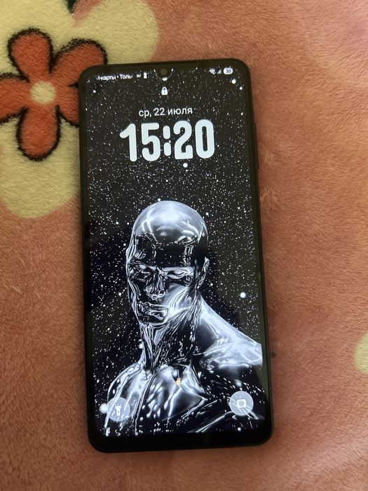Samsung A06 продаю очень срочбез коробки