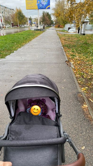 Продам коляску универсальную Teknum