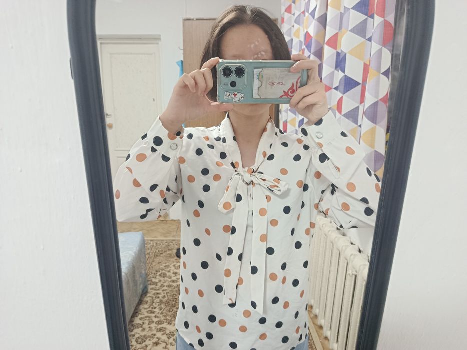 Продам красивую блузку !!!