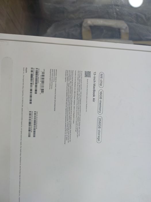 MacBook Air 13.3 m4