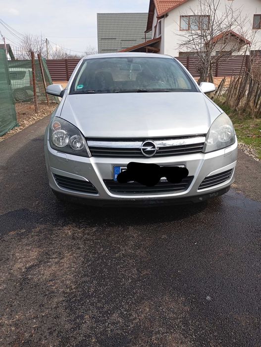 Vând Opel Astra A-H,benzina ,propietar