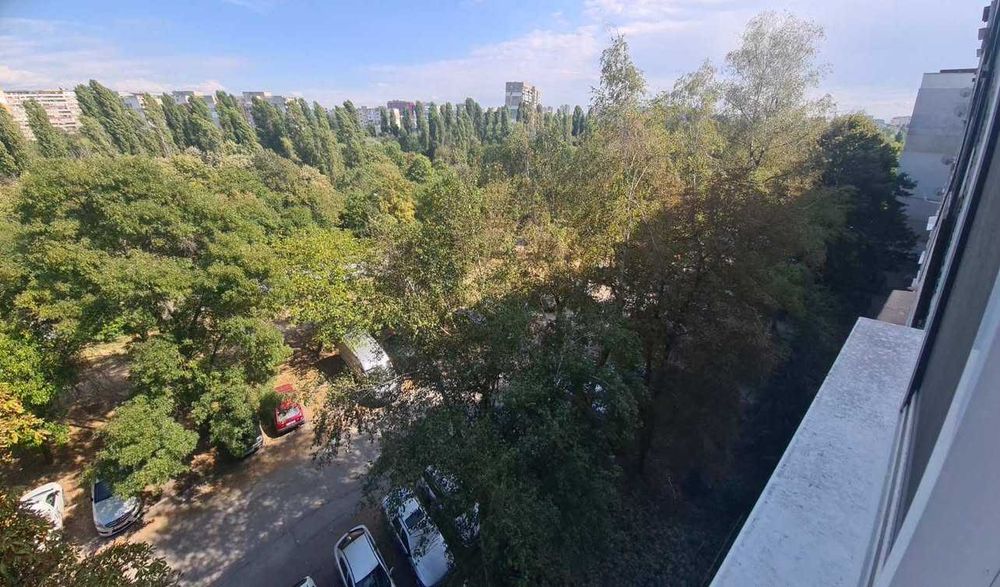 Продава се Тристаен апартамент в София, 7-ми 11-ти километър - 85 кв.м за 2811 €/кв.м - Снимка #21