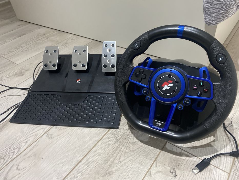 Volan de gaming suzuka wheel F111