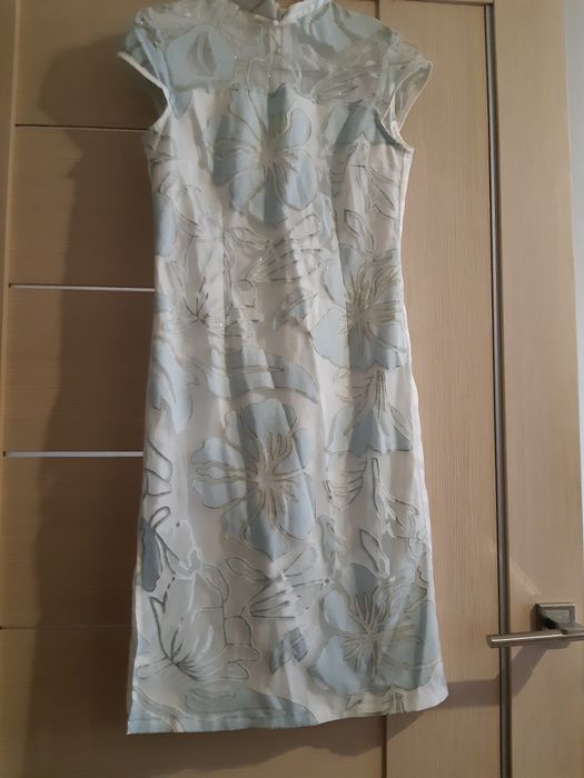 Платья белые красивые