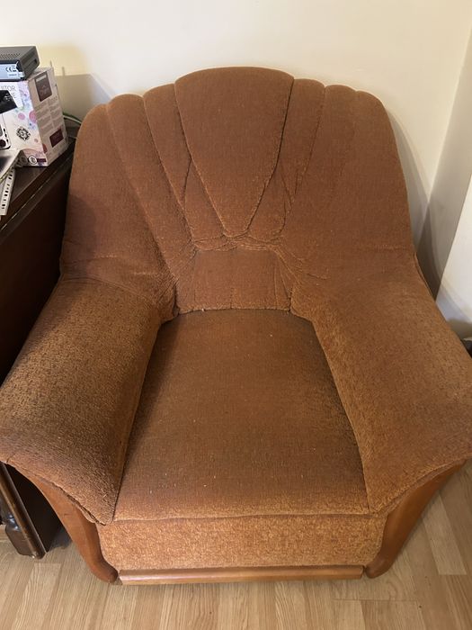 Donez canapea si doua fotolii in Cluj