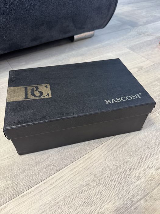 Продаю туфли в отличном состоянии