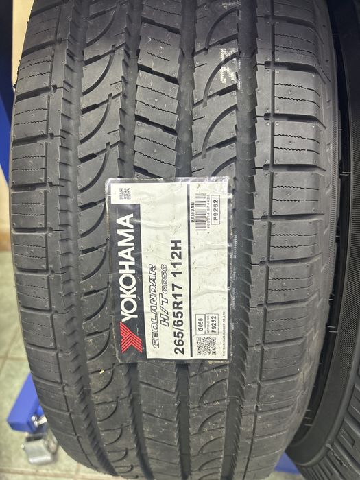 265/65R17 Yokonama G056