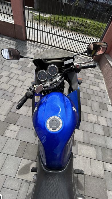 Suzuki GS500F A2 motocicleta incepatori