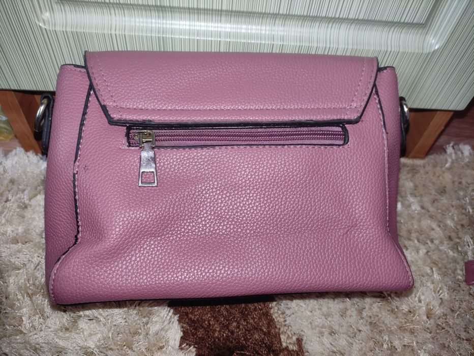 Сумка продается срочно