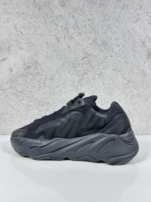 Adidas Yeezy Boost 700 MNVN Triple Black