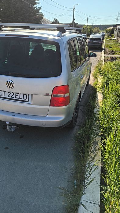 VOLKSWAGEN Touran 2004 — imagine 5