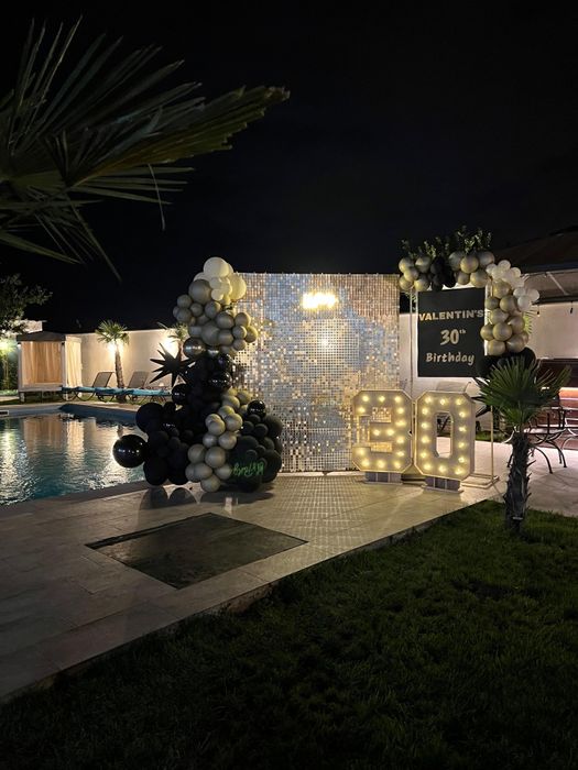 Vila Petrecere cu piscina Vila petreceri cu piscina de inchiriat