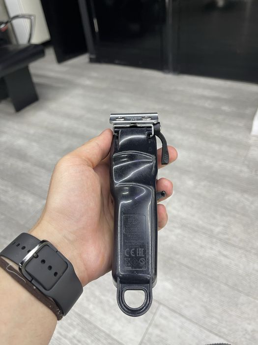 Wahl Senior + stand incarcare