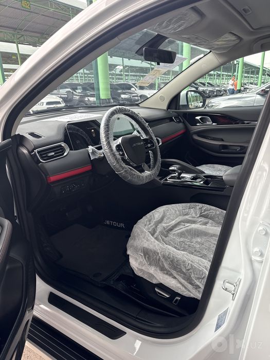 Продается Jetour x50 2025 год