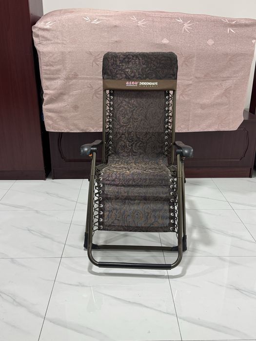 лежающее кресло качалка