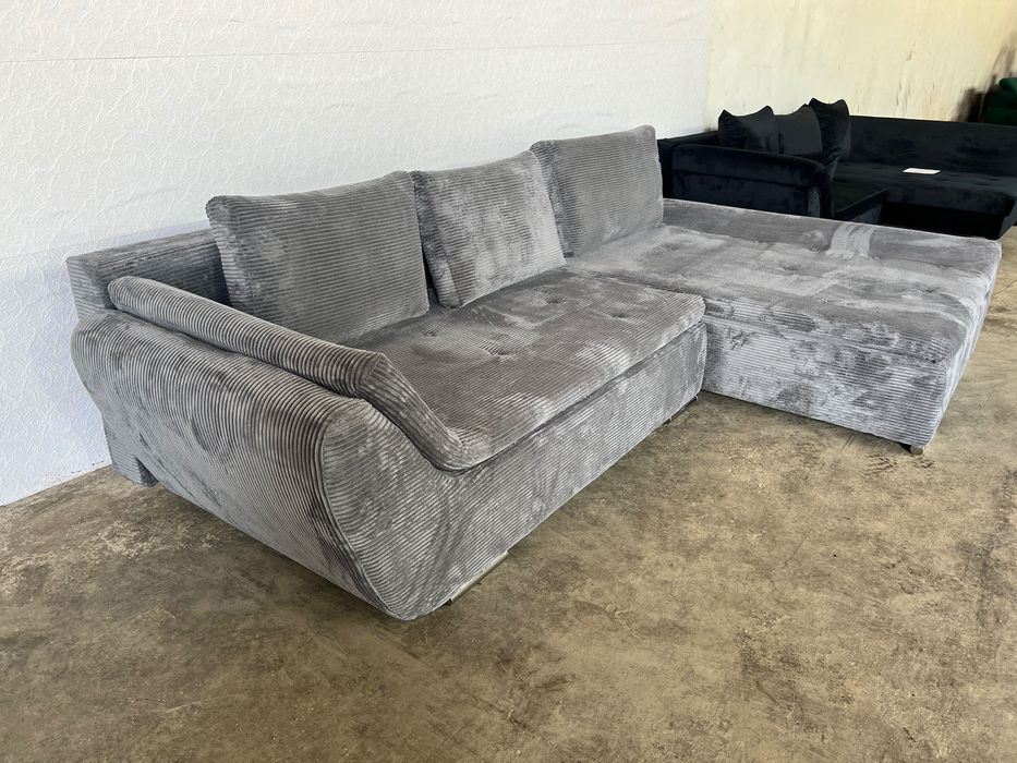 Vând colțare împort Elveția