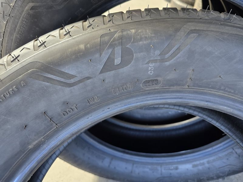 225/60/18 BRIDGESTONE 4бр